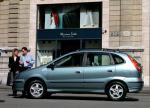 Nissan Almera Tino 2000 года